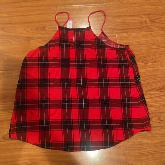 💟Plaid tank top💟 size XL RED AND BLACK - Picture 3 of 7